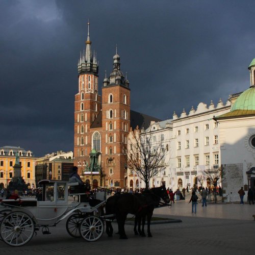 Projektanci mody widzą potencjał w krakowskim rynku