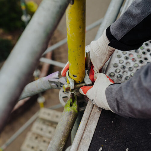 Jak skrócić czas realizacji inwestycji dzięki dobrze dobranym szalunkom?
